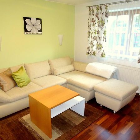 Appartement Christine Гросарл Екстериор снимка